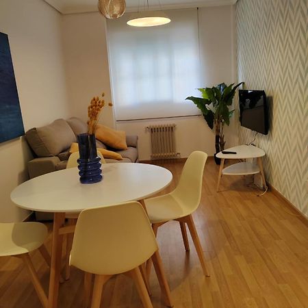 Urbanlux Hospital II Apartment Albacete Bagian luar foto